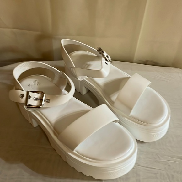 Ready Salted - Juliette2 - Classic Chunky Block Heel Platform Sandals Size 10 - Picture 6 of 16